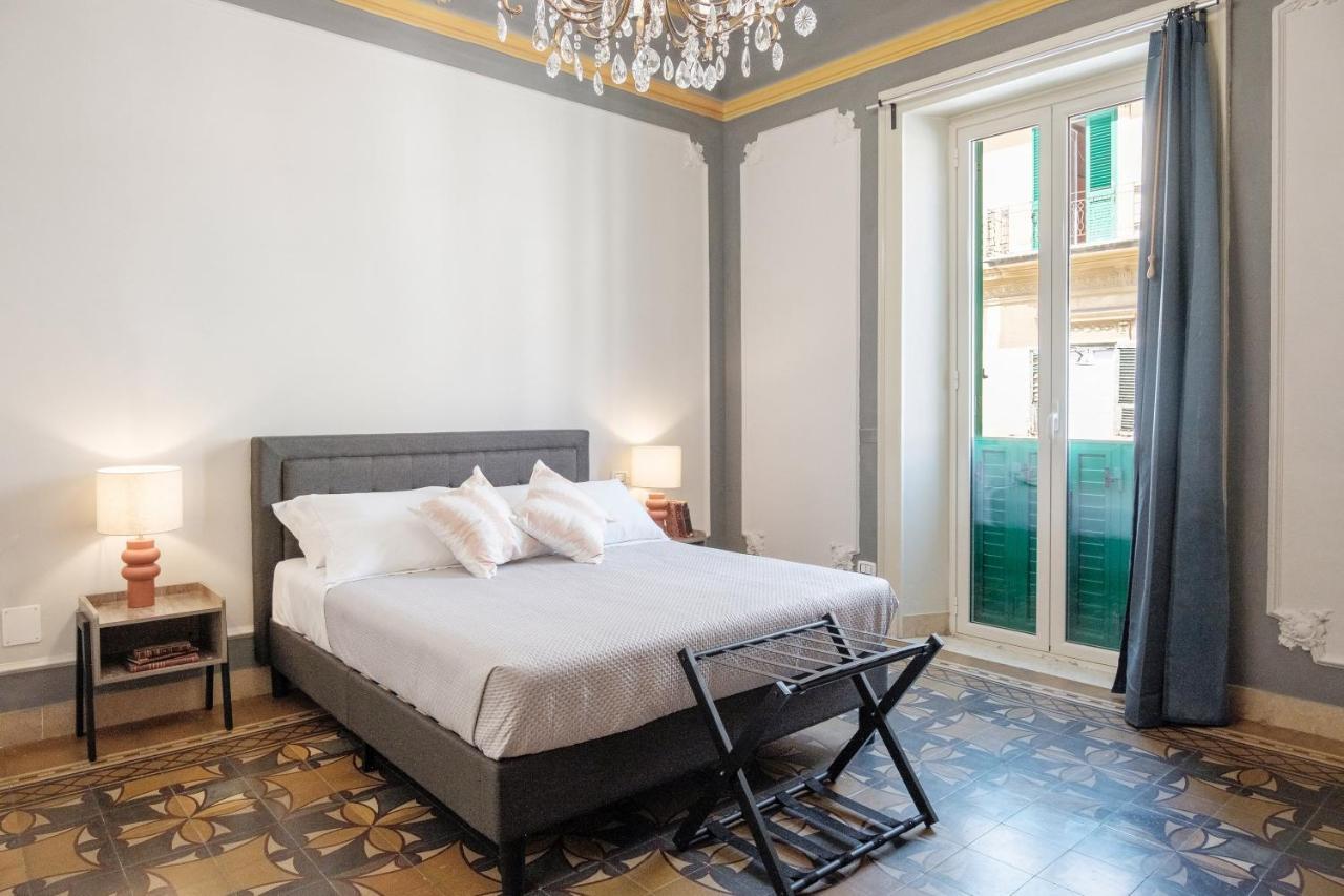 Borgo Antico Rooms Месина Екстериор снимка